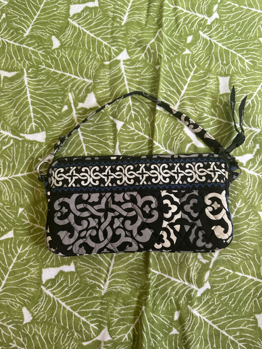 Vera Bradley Quilted Black & Gray Patterned Wristlet